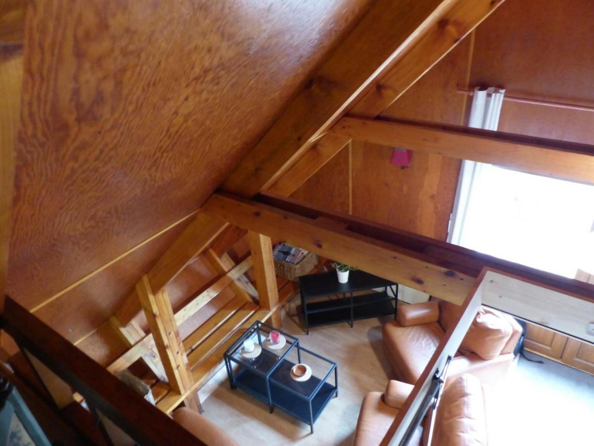 Chalet Familial Pres De Vichy, Terrasse, Animaux Acceptes - Fr-1-489-274 Le Vernet  Exterior photo